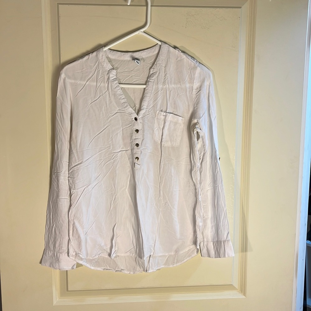 Woman’s Long Sleeve White Blouse